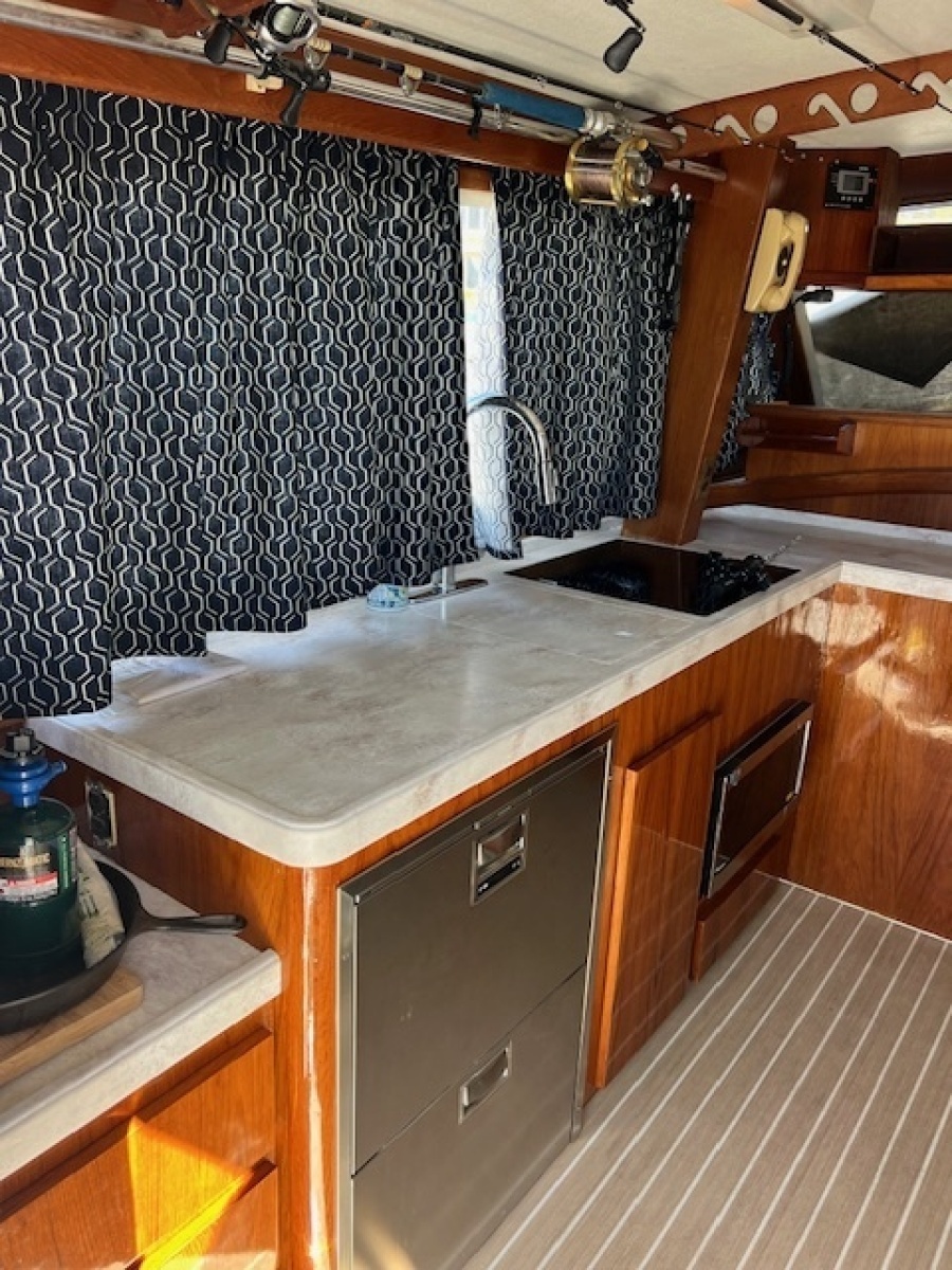 FITZ 32ft Egg Harbor Yacht For Sale
