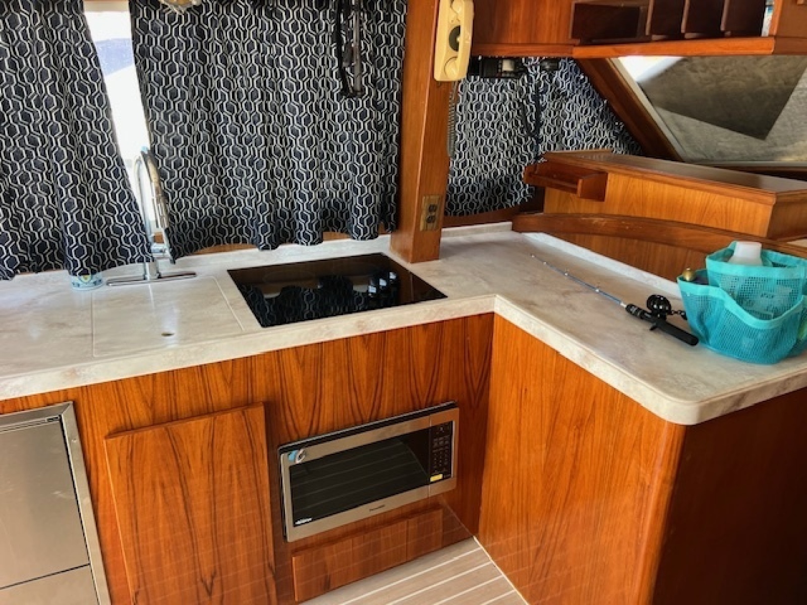 FITZ 32ft Egg Harbor Yacht For Sale