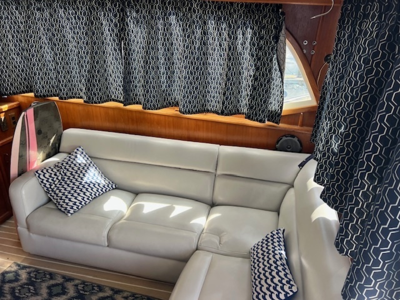 FITZ 32ft Egg Harbor Yacht For Sale