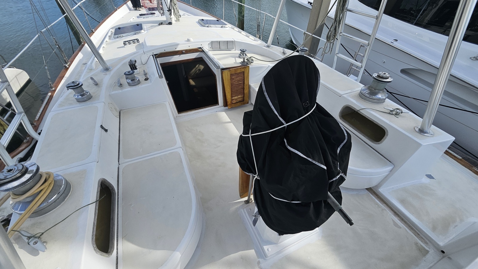 54ft Irwin Yacht For Sale