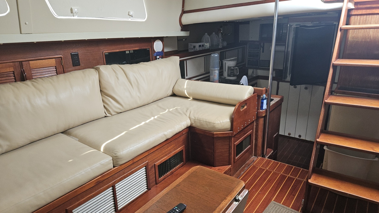 54ft Irwin Yacht For Sale