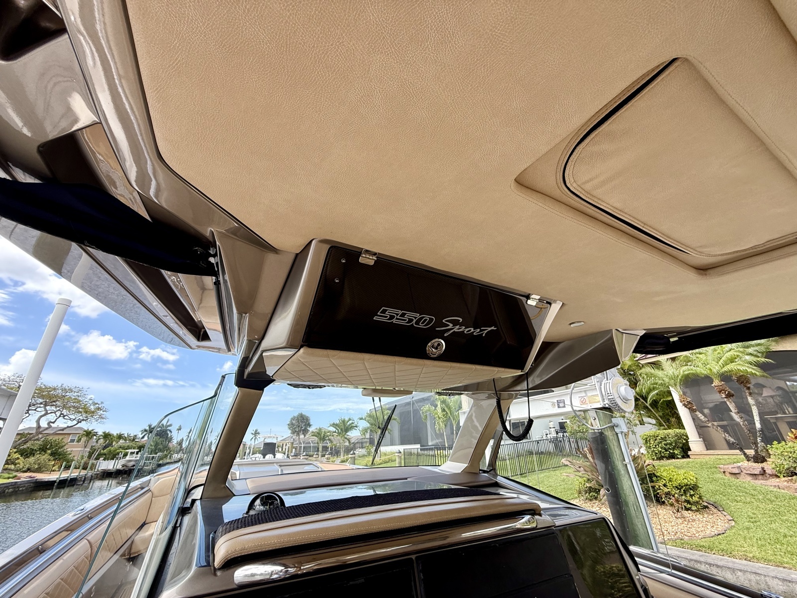 2020 Nor-Tech 550 SPORT CENTER CONSOLE