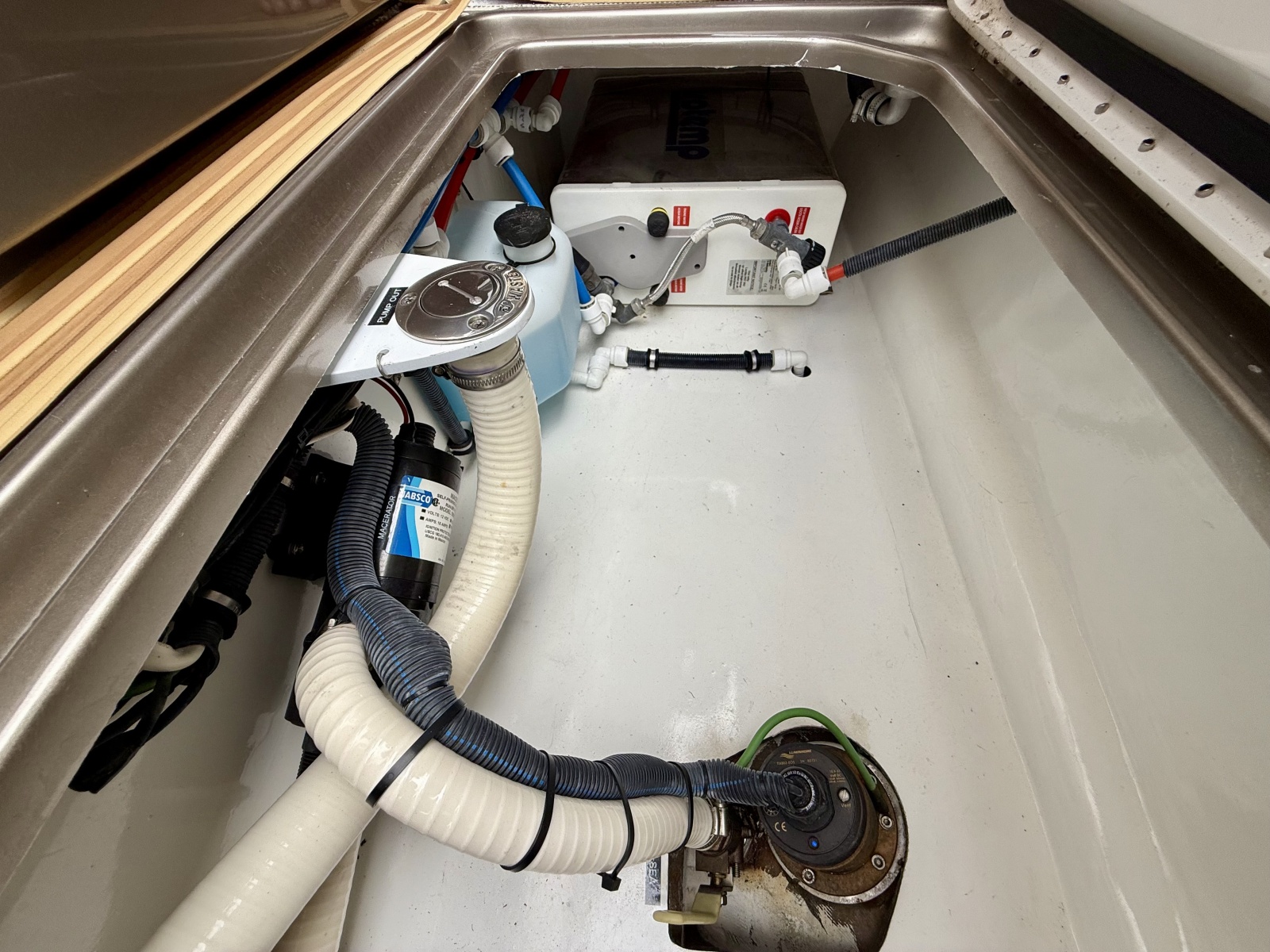 2020 Nor-Tech 550 SPORT CENTER CONSOLE