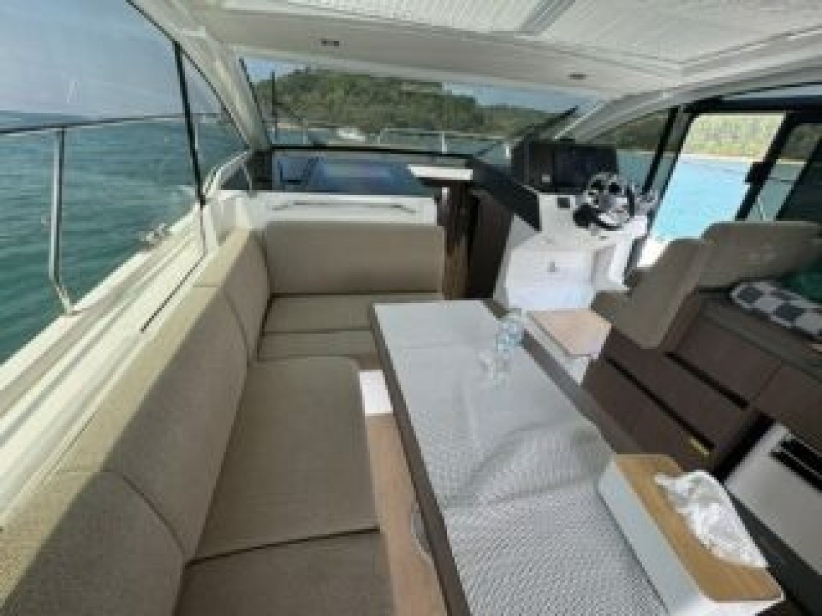 2023 Sealine SC35