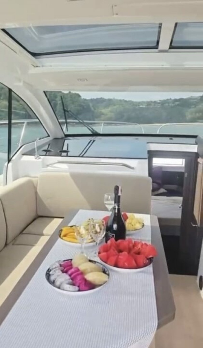 2023 Sealine SC35