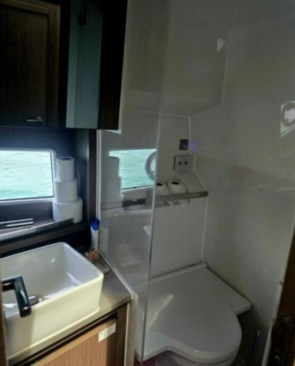 2023 Sealine SC35