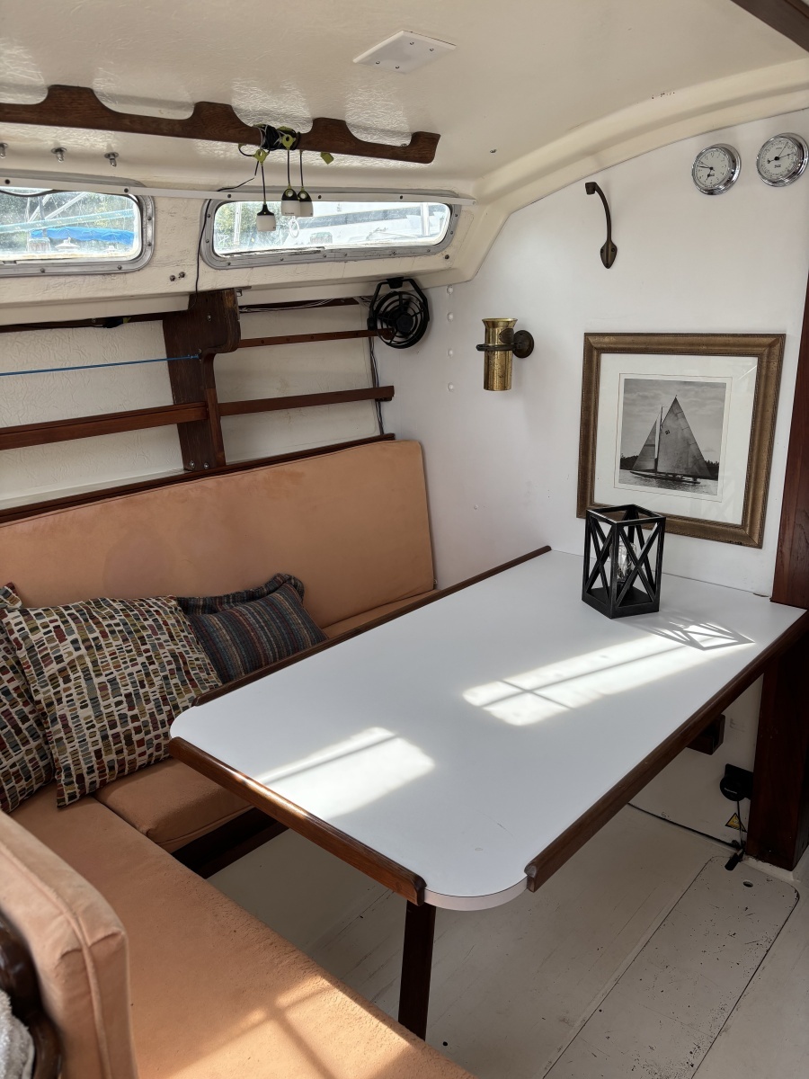 30ft Catalina Yacht For Sale