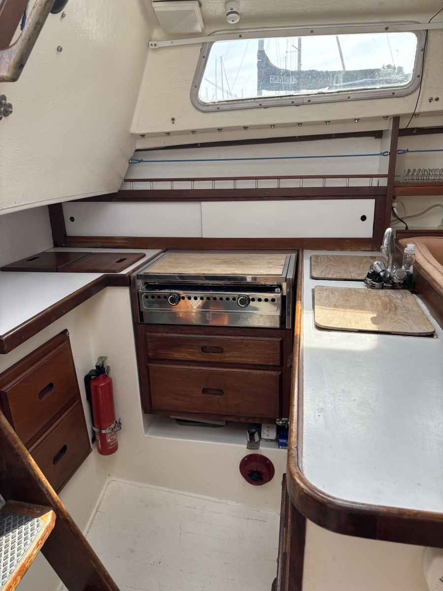 30ft Catalina Yacht For Sale