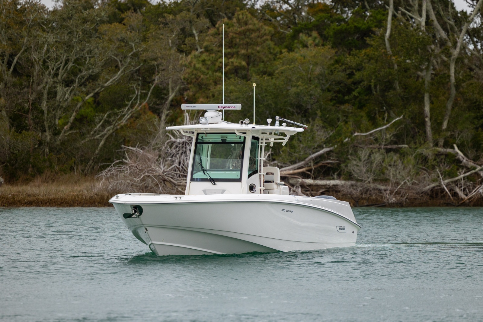 32ft Boston Whaler Yacht For Sale