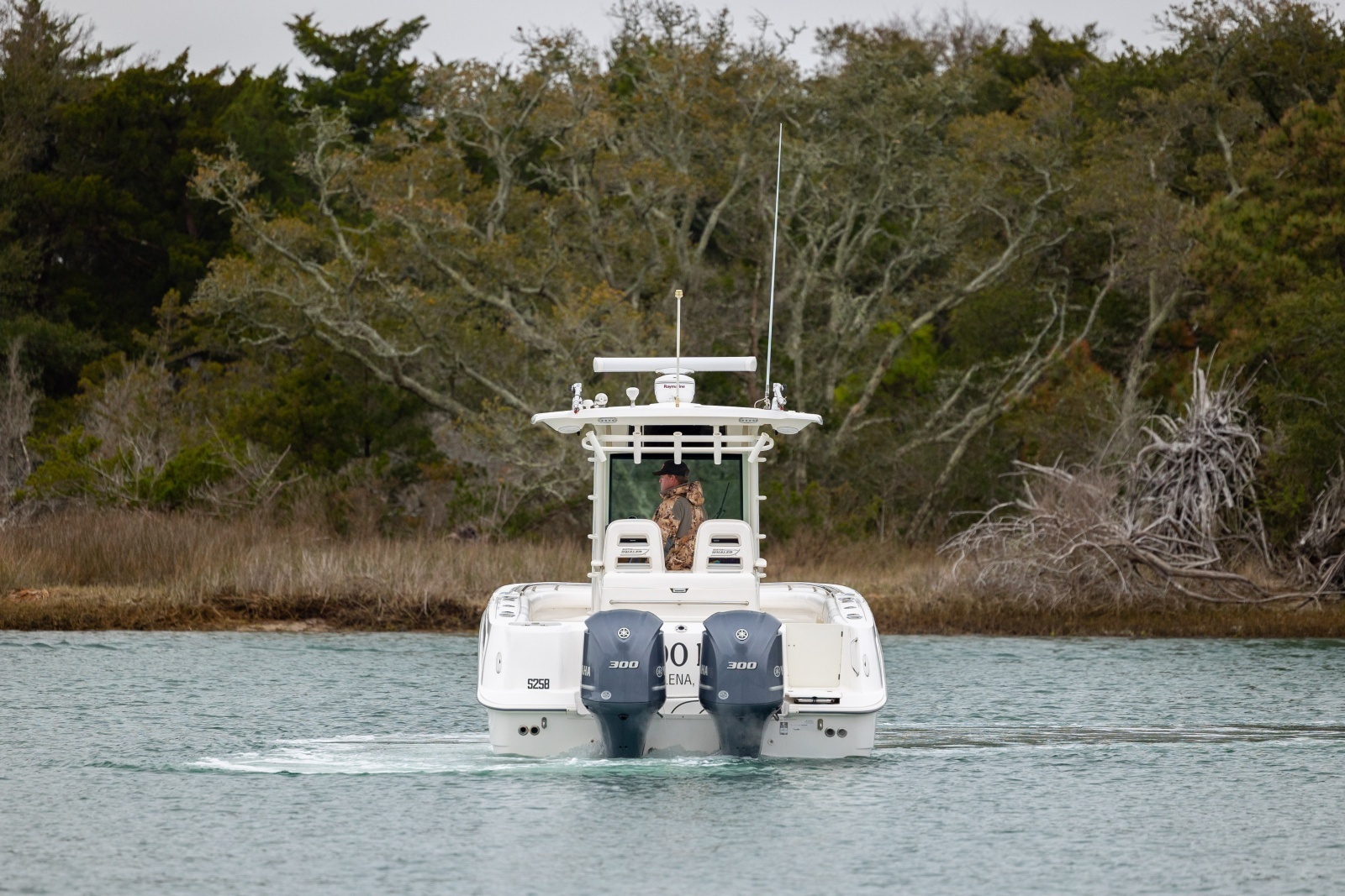 32ft Boston Whaler Yacht For Sale