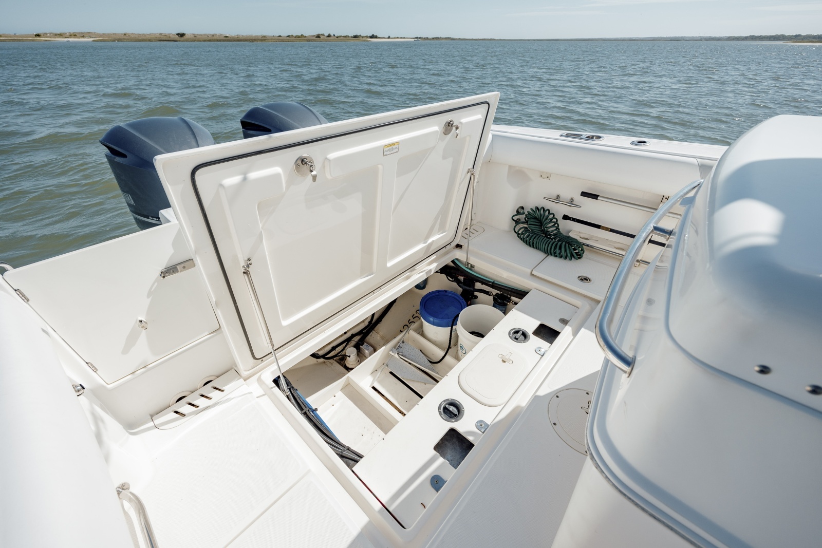 32ft Boston Whaler Yacht For Sale