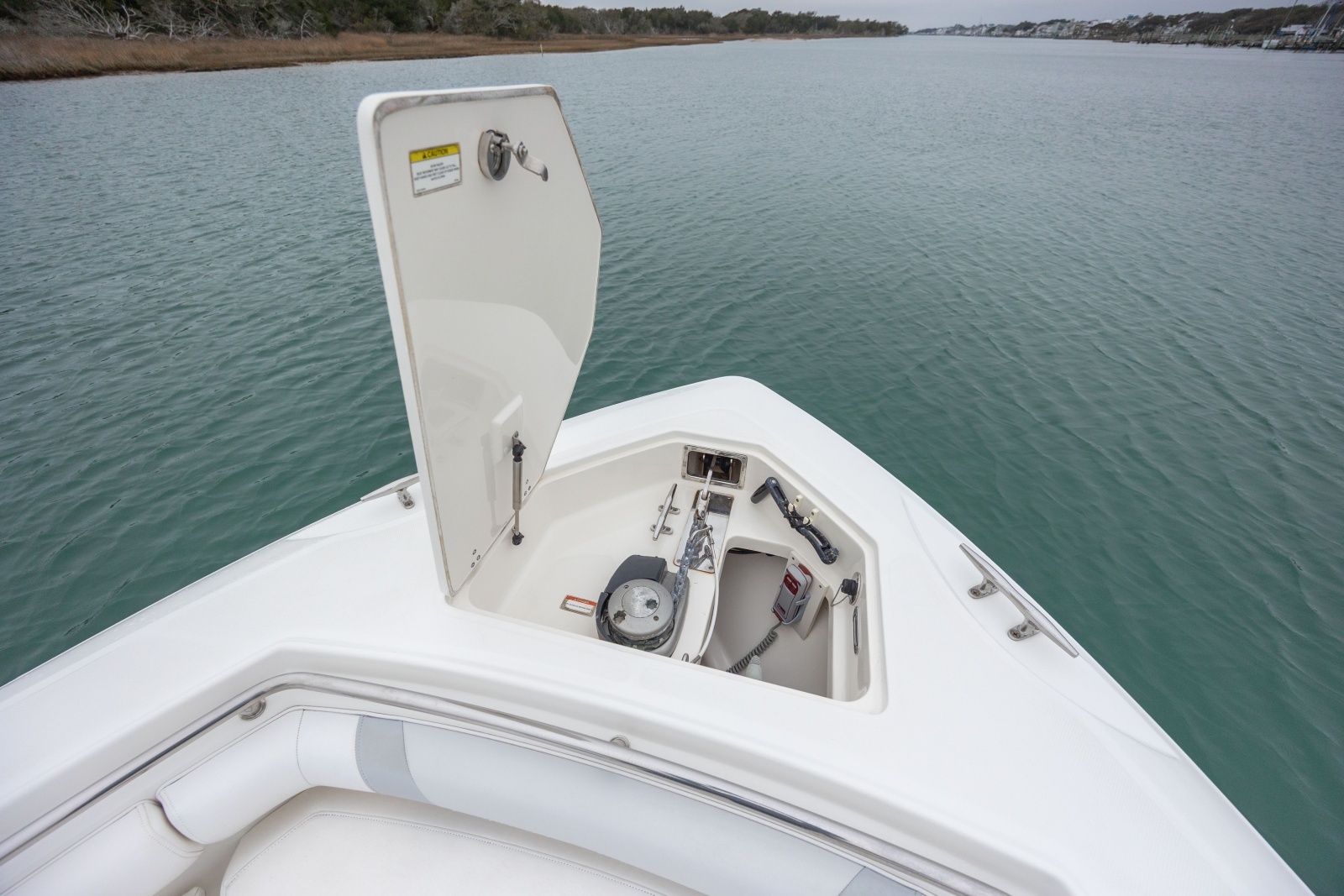 32ft Boston Whaler Yacht For Sale