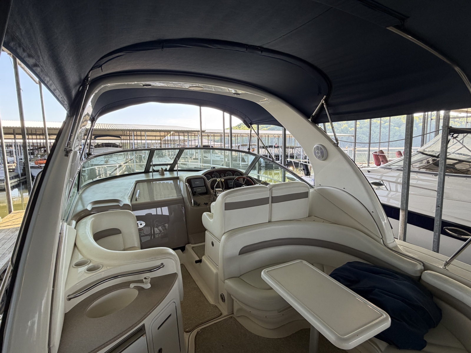 2003 Sea Ray 320 Sundancer