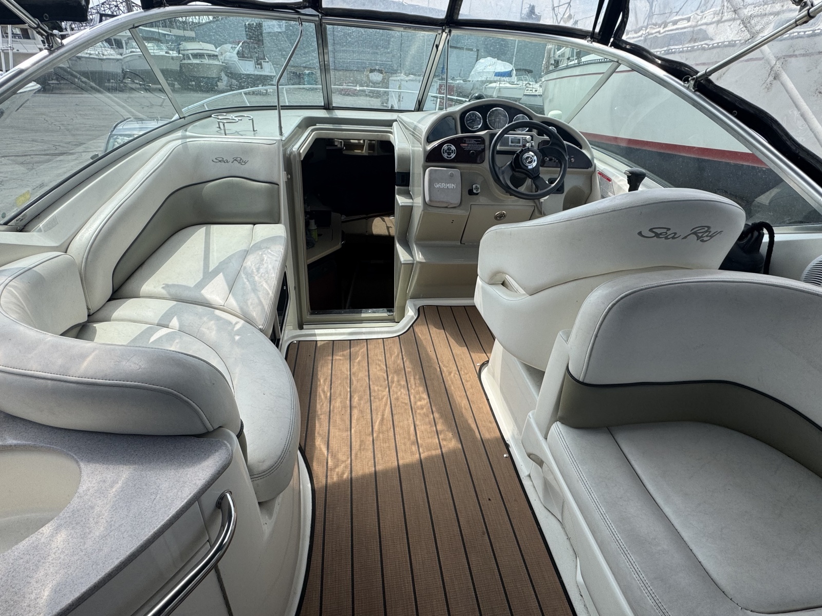 2005 Sea Ray 260 Sundancer