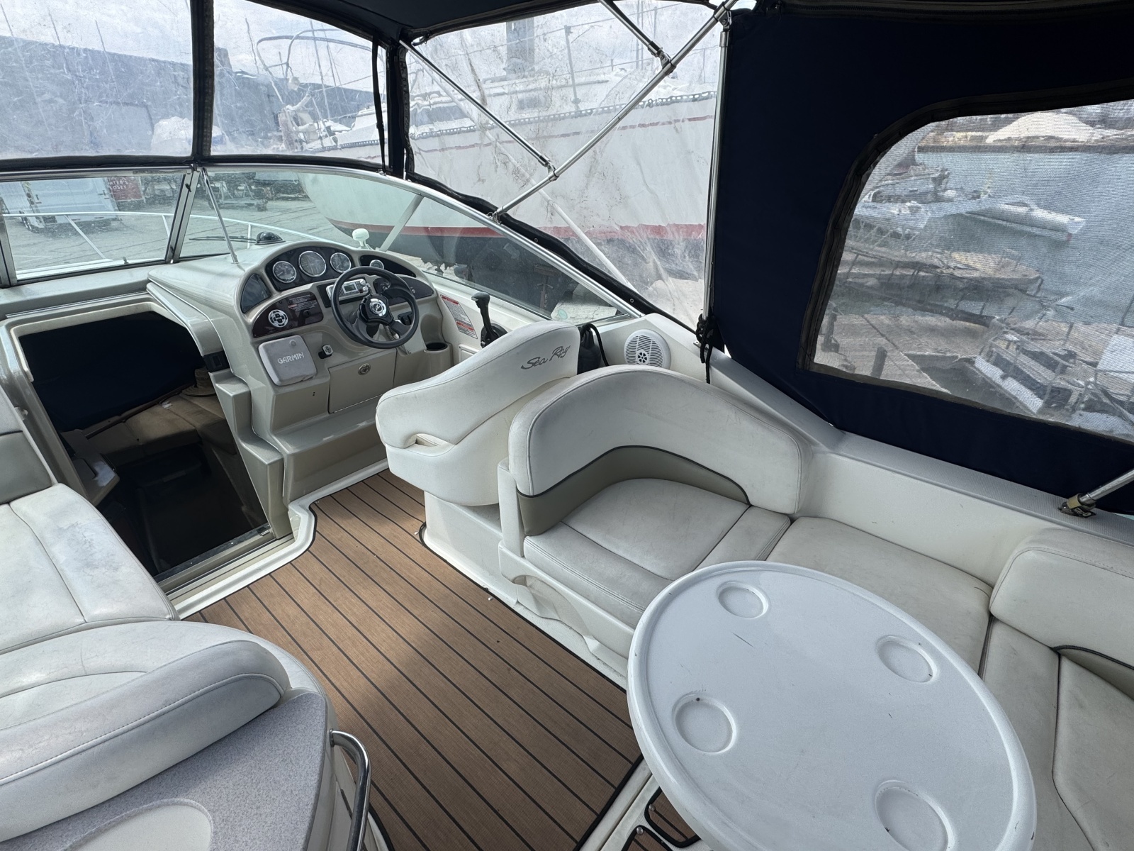 2005 Sea Ray 260 Sundancer