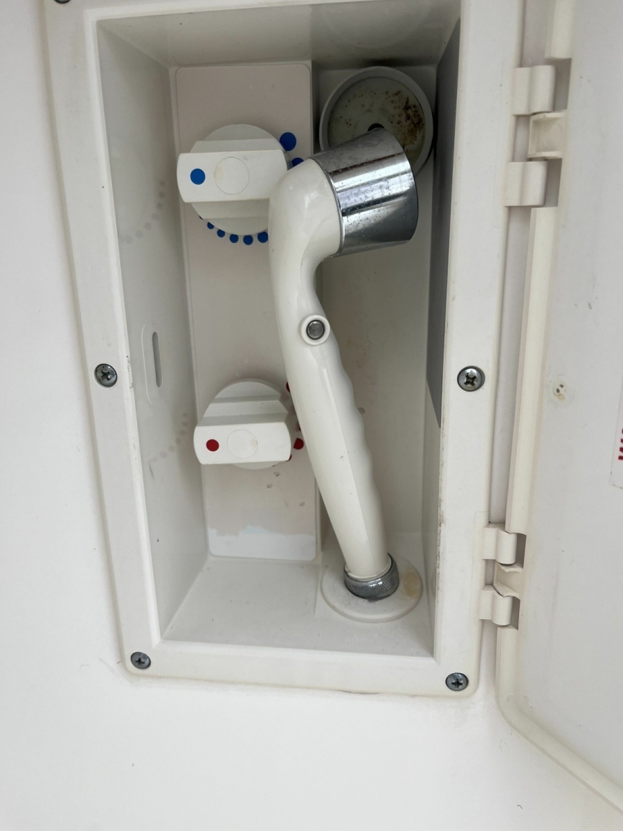 1999 Tiara Yachts 3500 Open