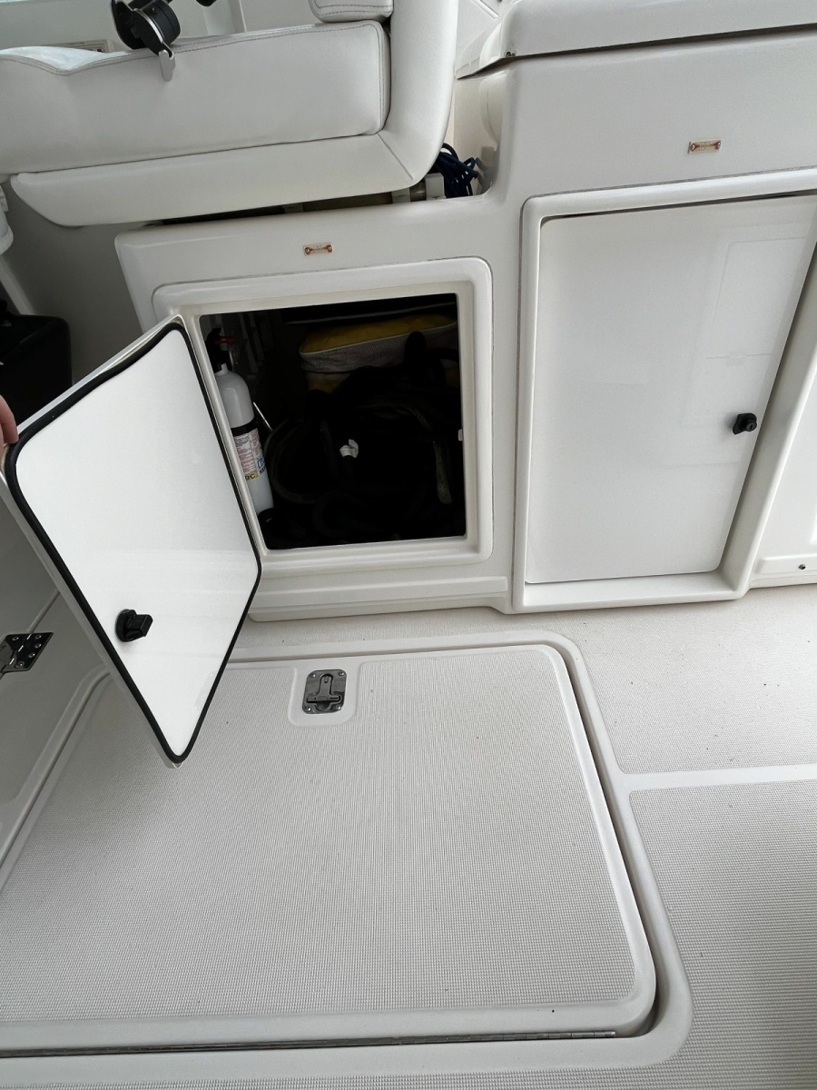 1999 Tiara Yachts 3500 Open