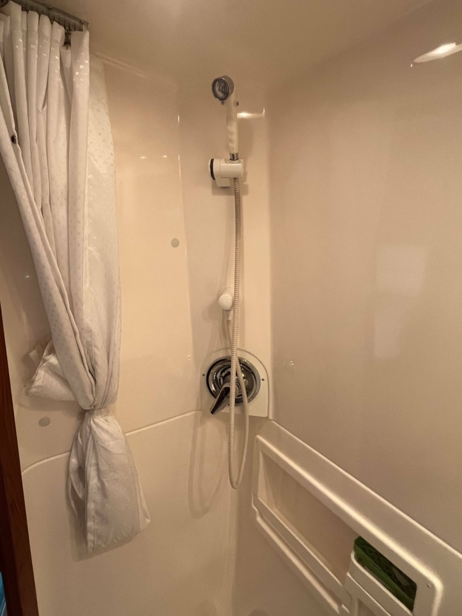 1999 Tiara Yachts 3500 Open