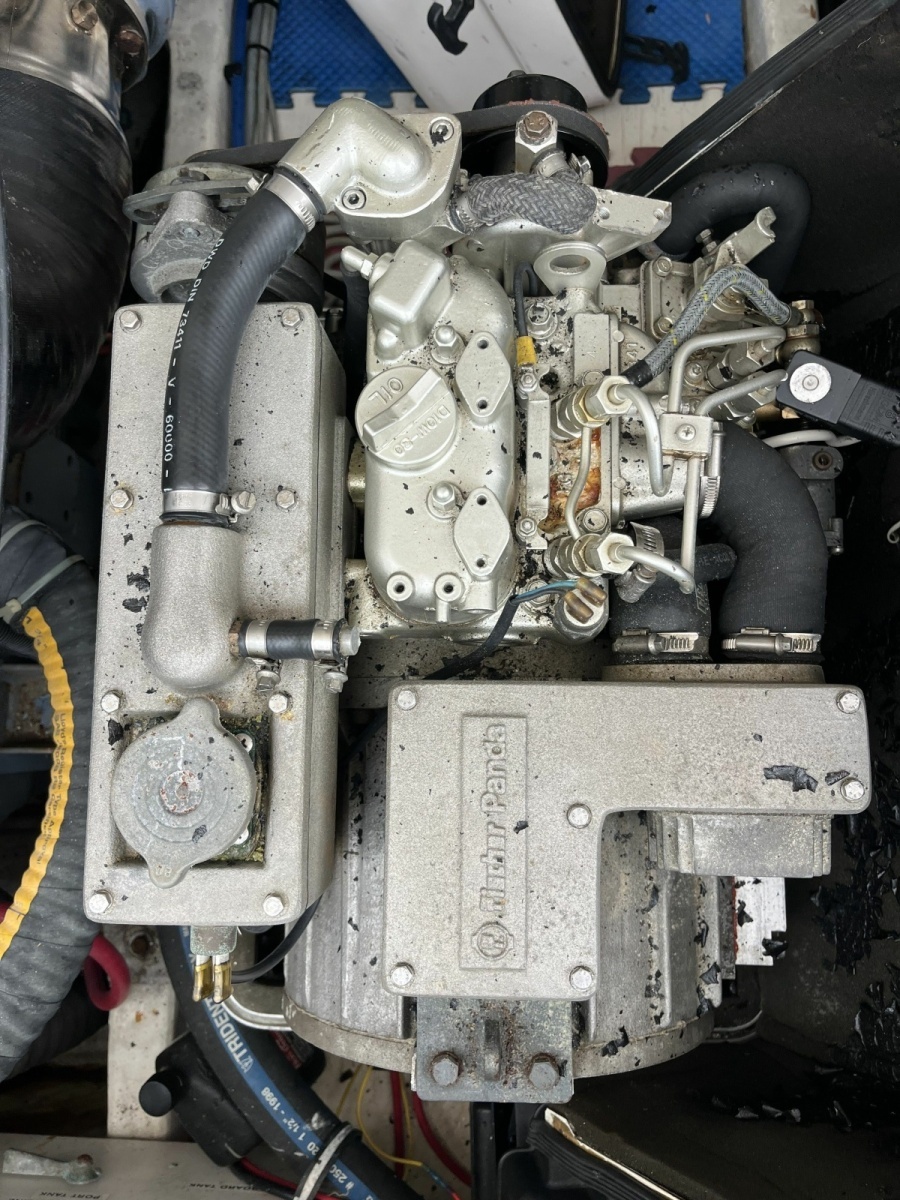 1999 Tiara Yachts 3500 Open