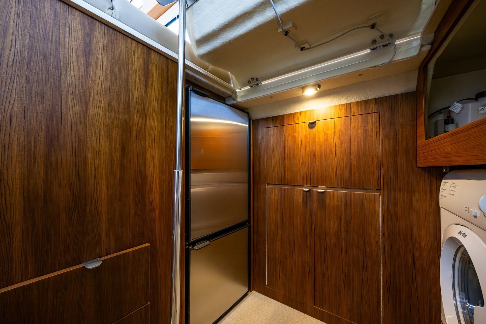 2020 Ranger Tugs R-41 CB