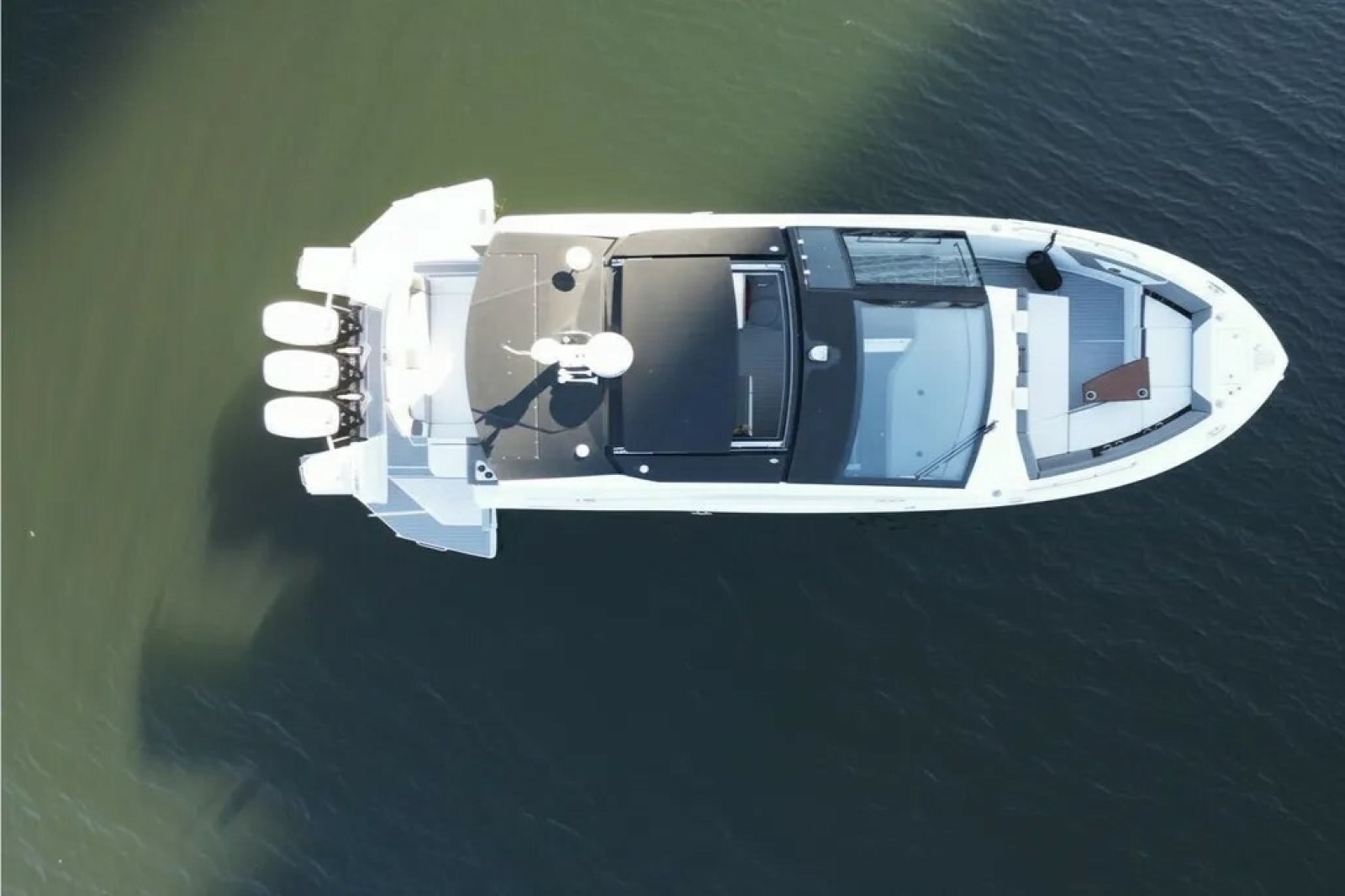 2021 Cruisers Yachts 42 GLS OB