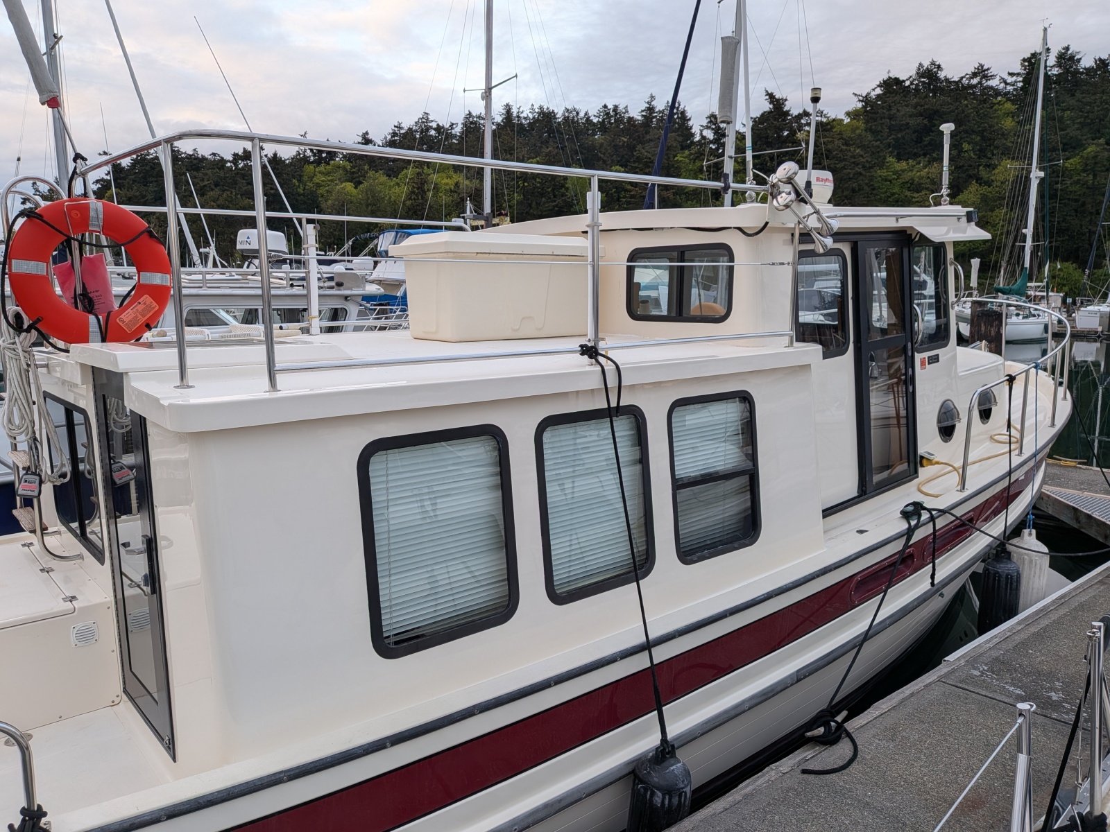 2000 Nordic Tugs 32