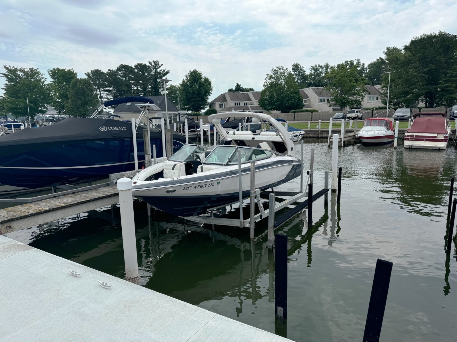 2019 Regal 2100 Bowrider
