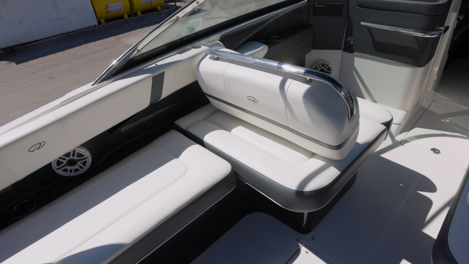 2017 Regal 29 OBX