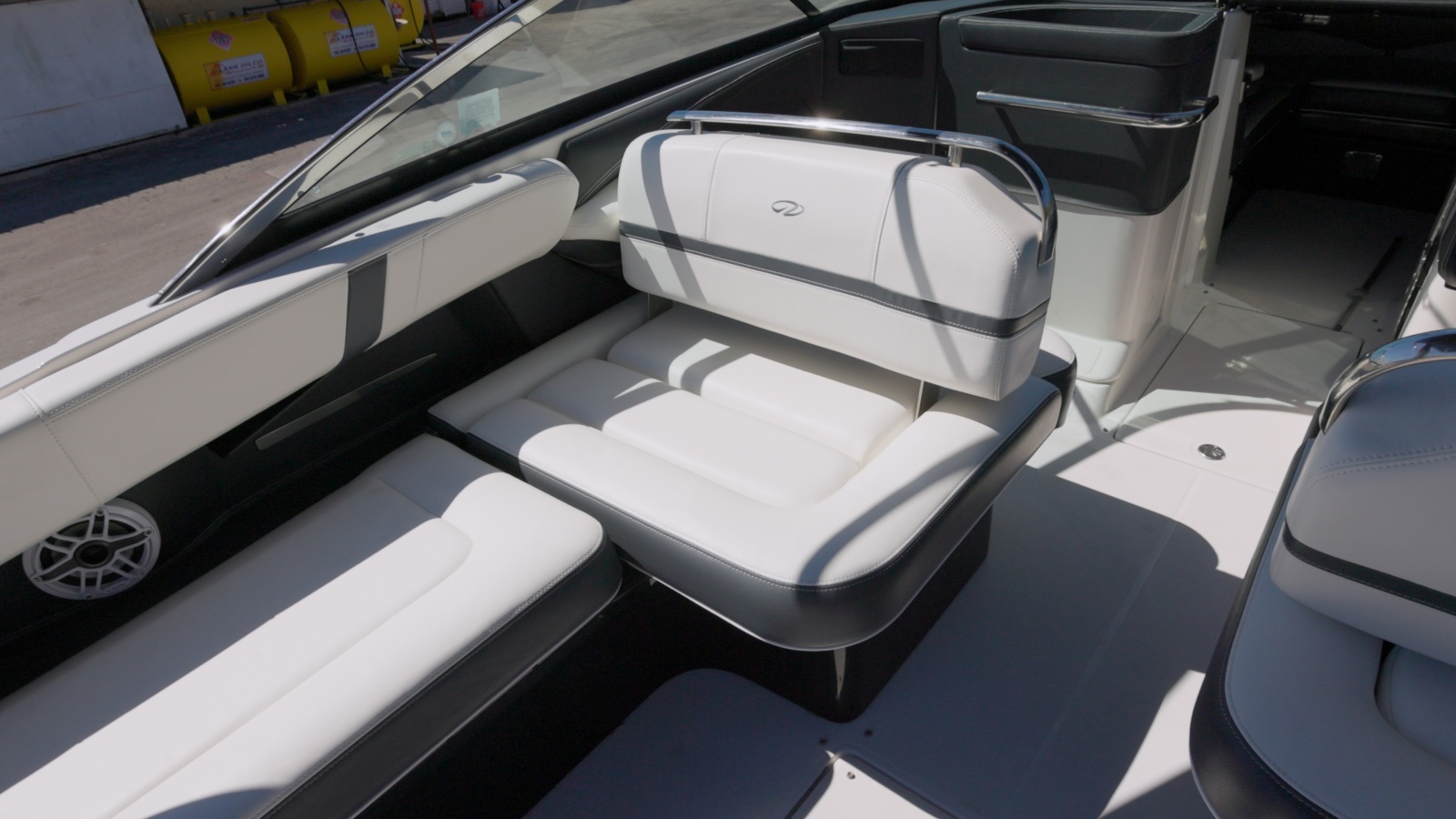 2017 Regal 29 OBX