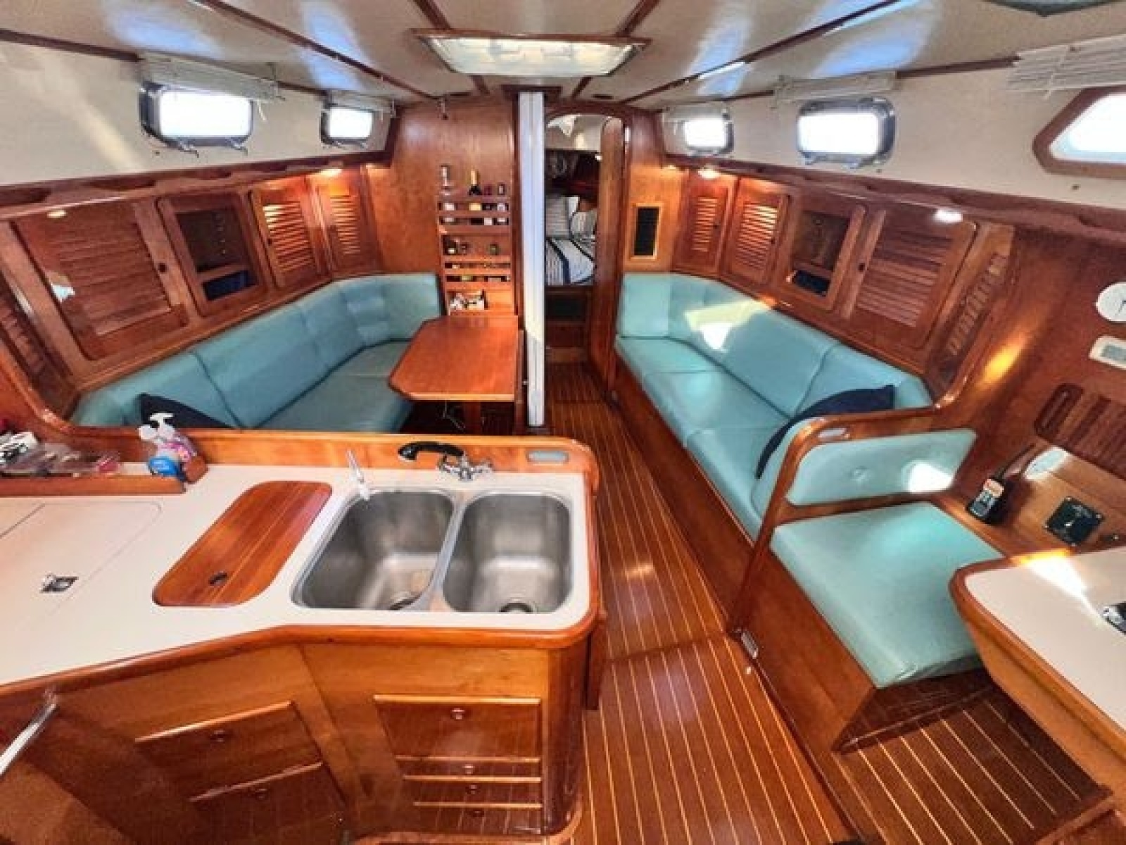 1993 Sabre 38 MK II