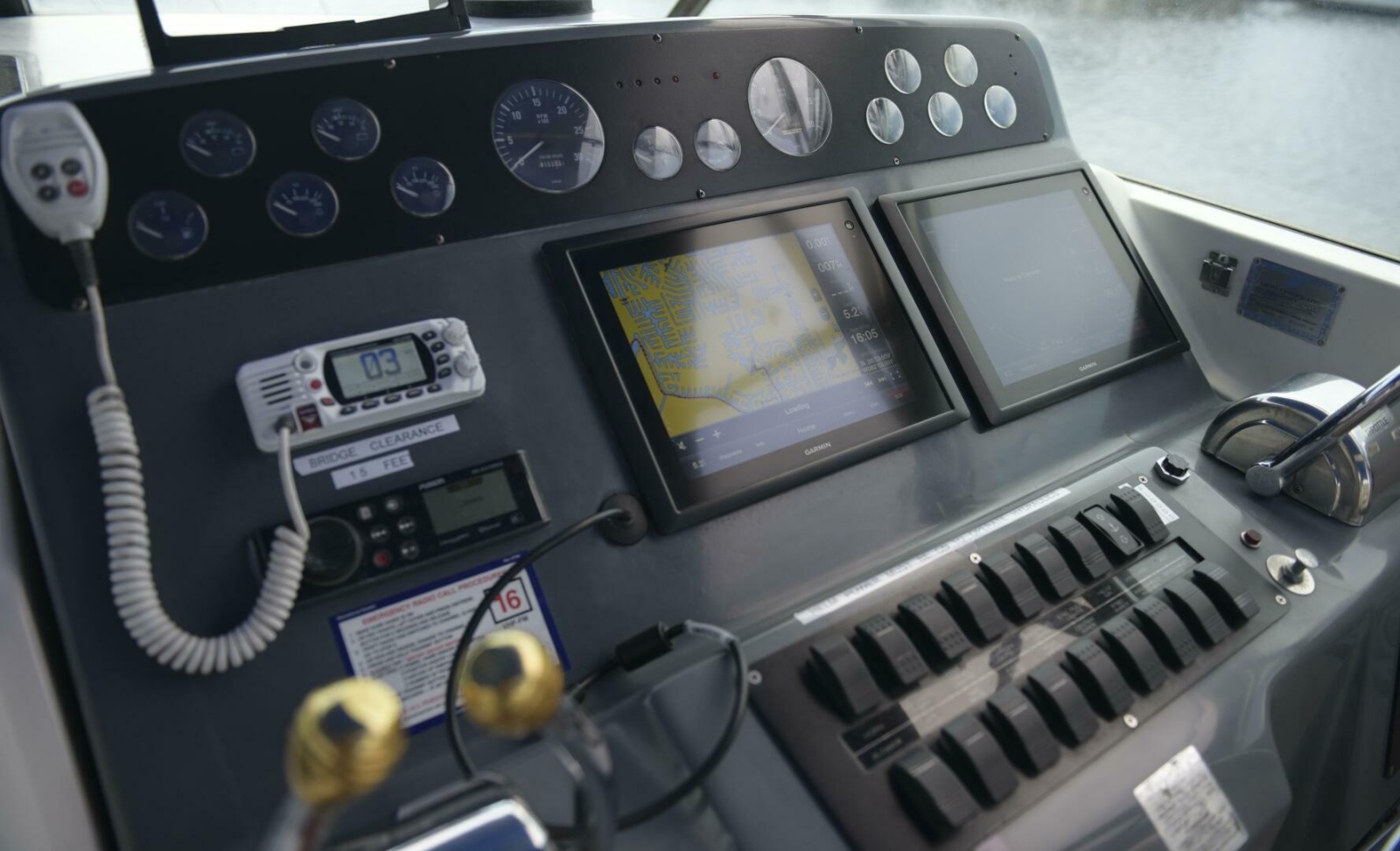 1995 Tiara Yachts 4000