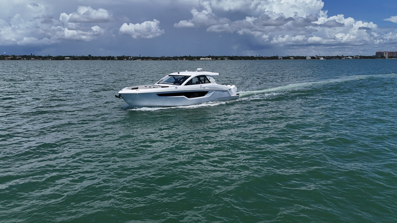50ft Cruisers Yachts Yacht For Sale