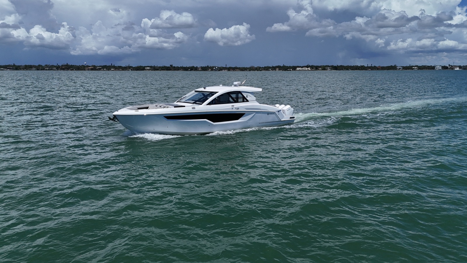 50ft Cruisers Yachts Yacht For Sale
