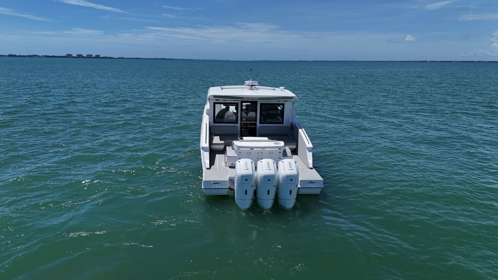 50ft Cruisers Yachts Yacht For Sale