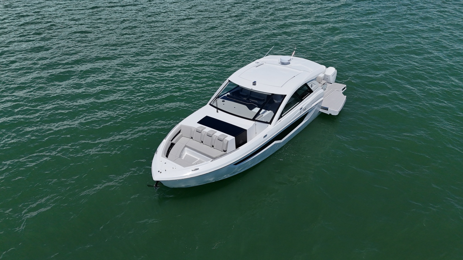 50ft Cruisers Yachts Yacht For Sale