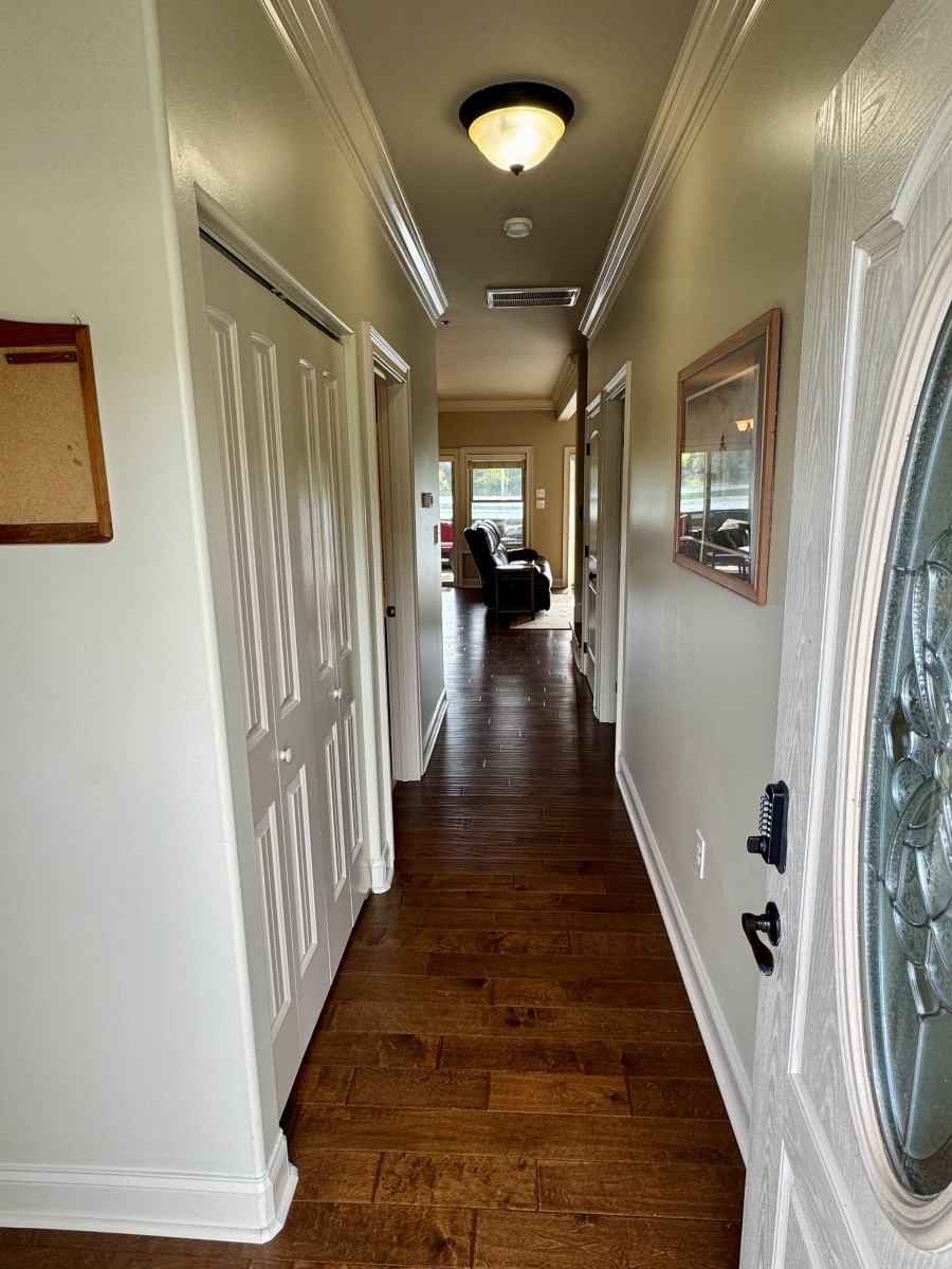 2010 Custom Floating Cabin - Approx 1340sqft
