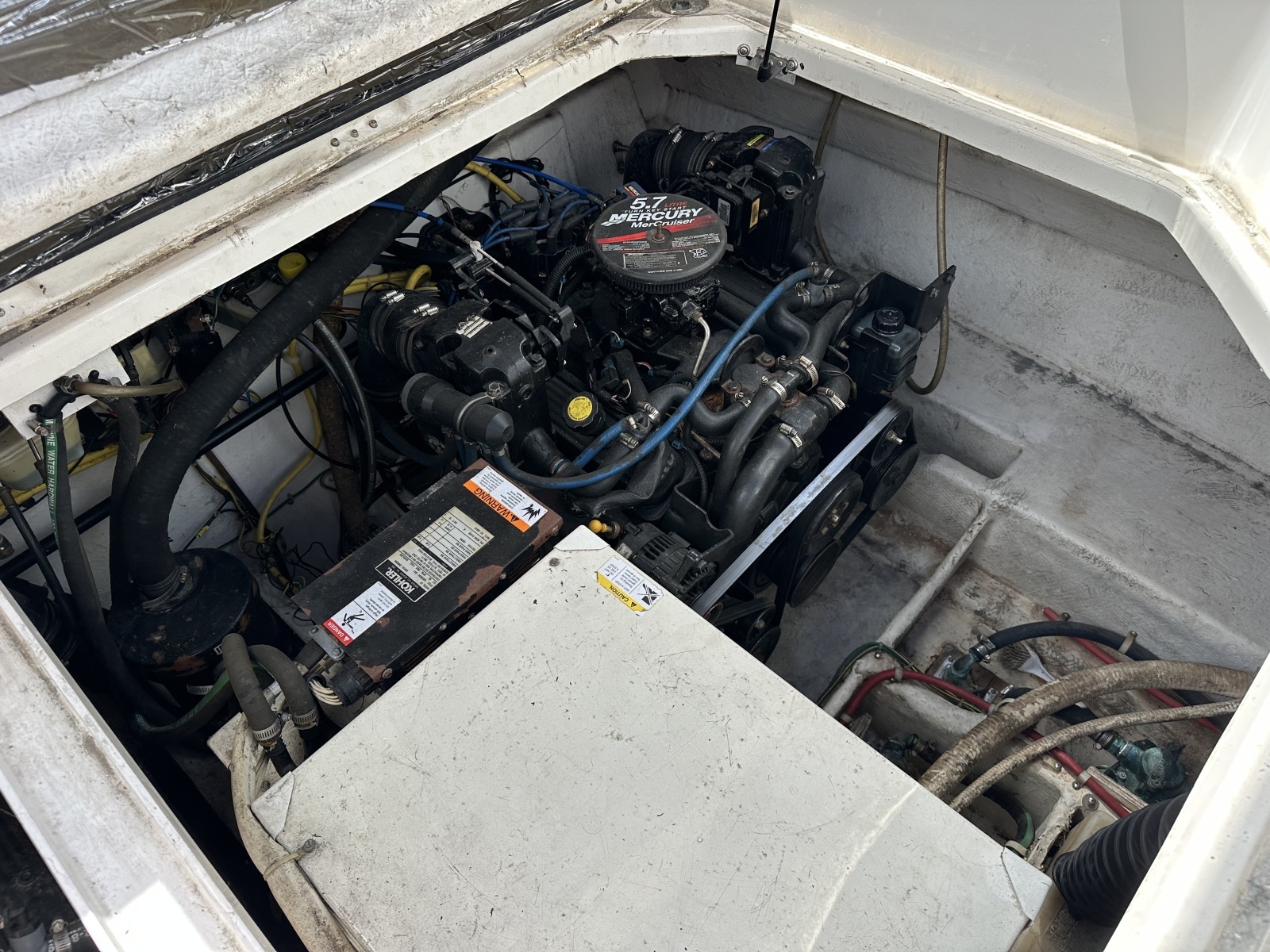2006 Bayliner 305