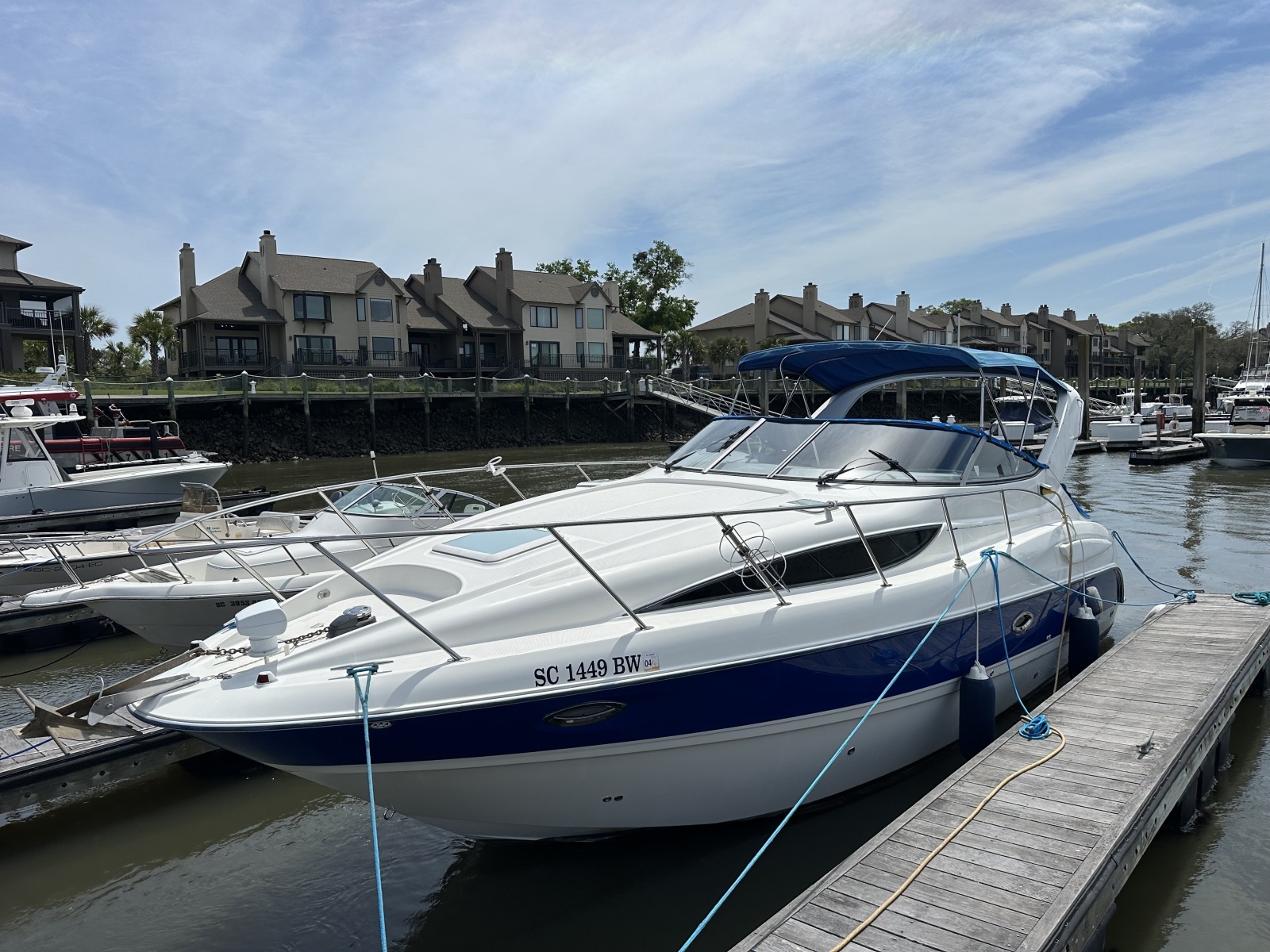 2006 Bayliner 305