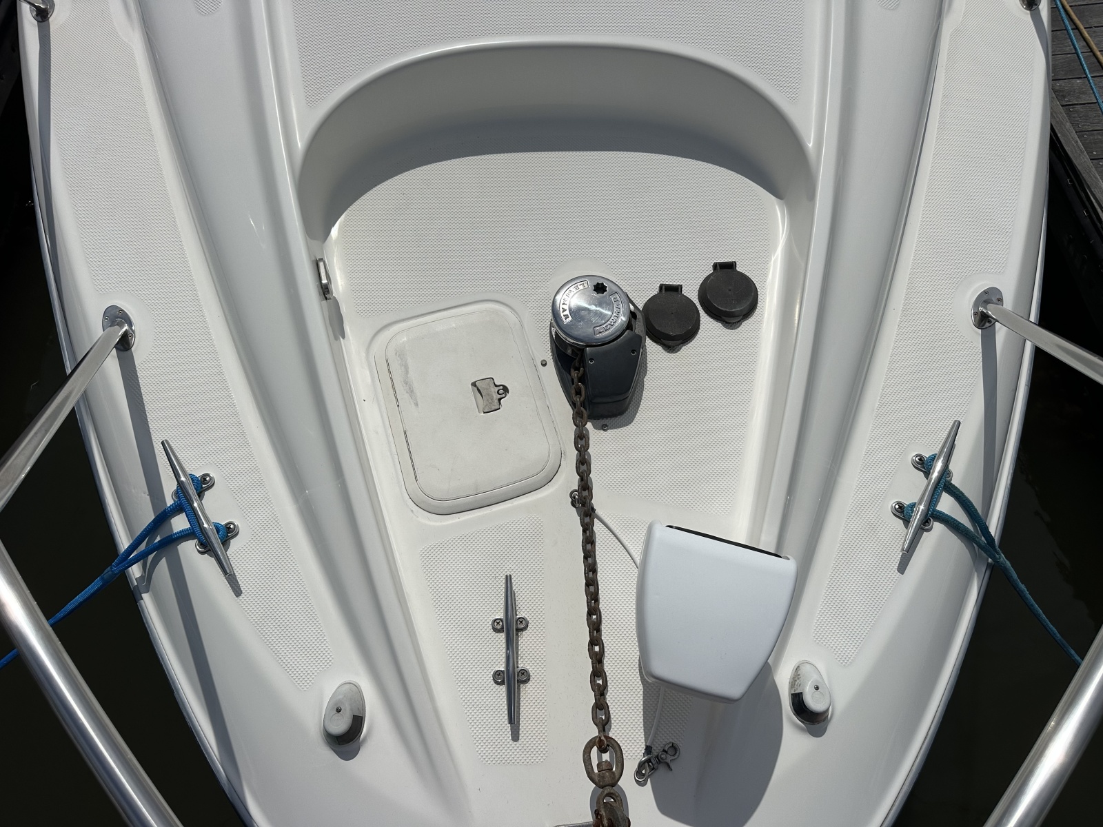 2006 Bayliner 305