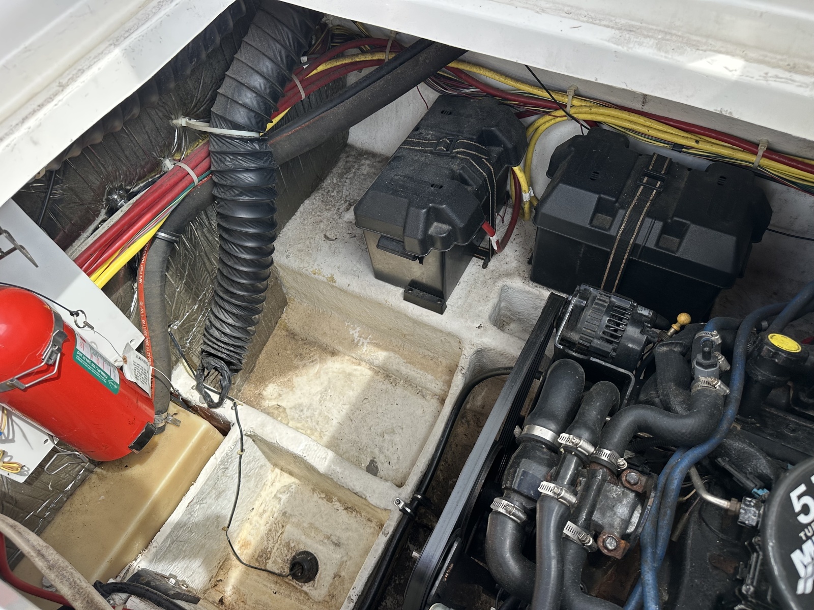 2006 Bayliner 305