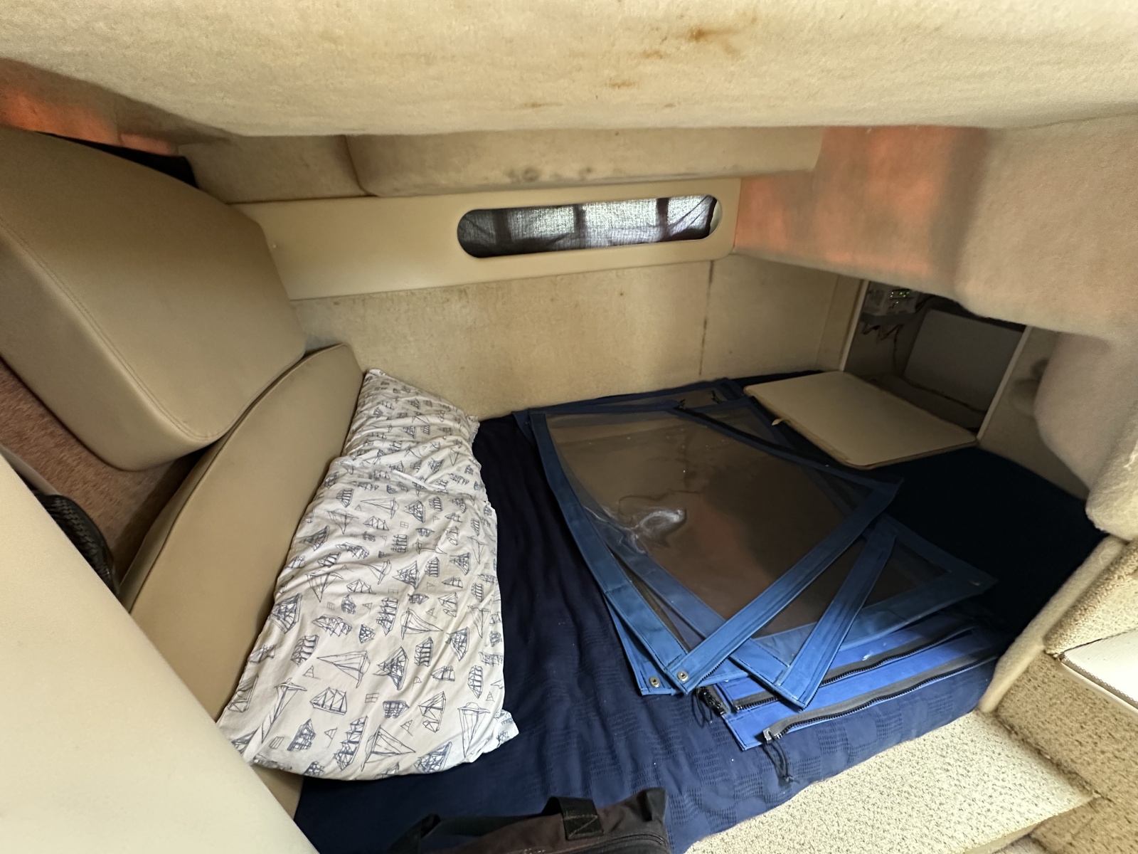 2006 Bayliner 305