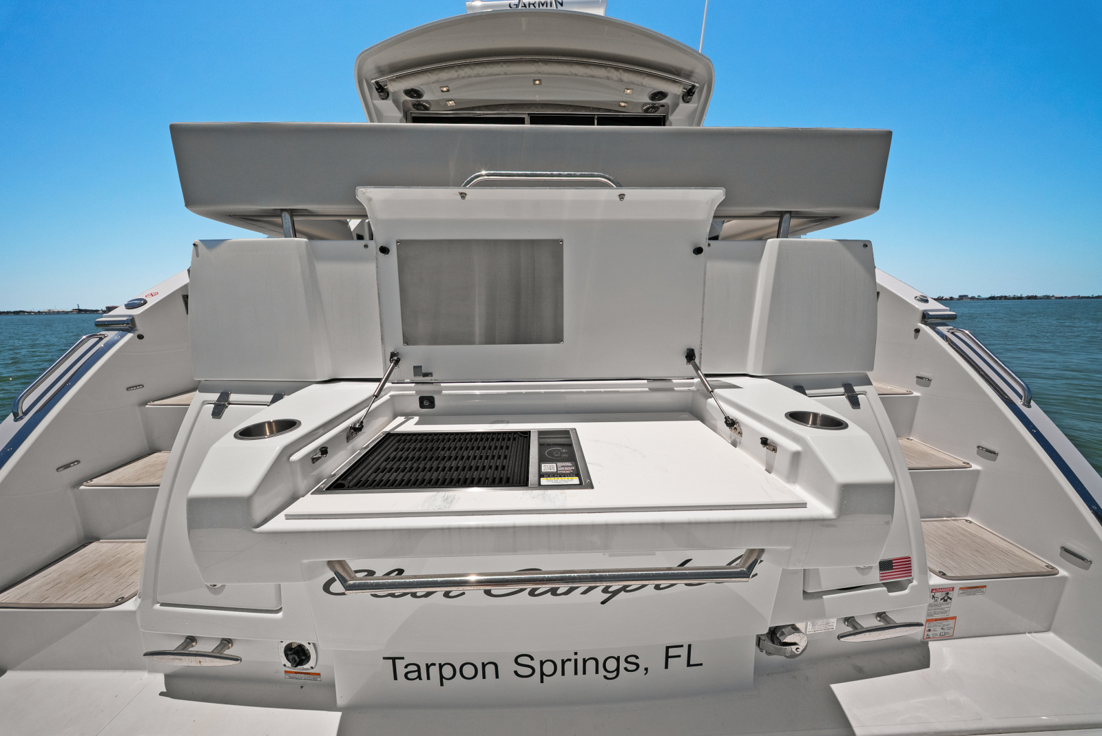2025 Cruisers Yachts 50 Cantius