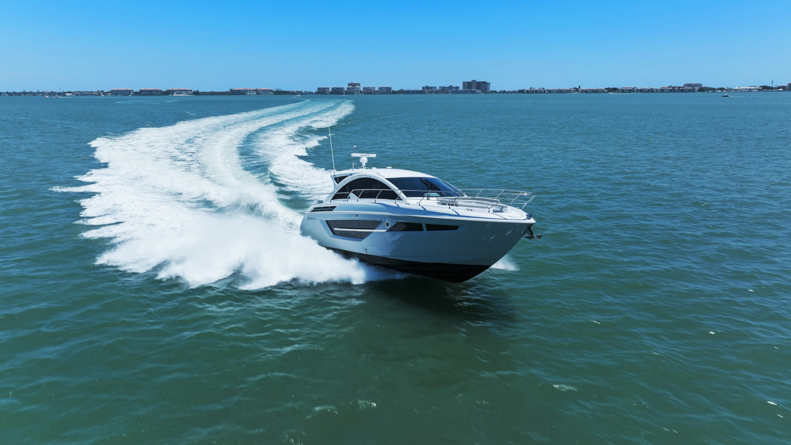 2025 Cruisers Yachts 50 Cantius
