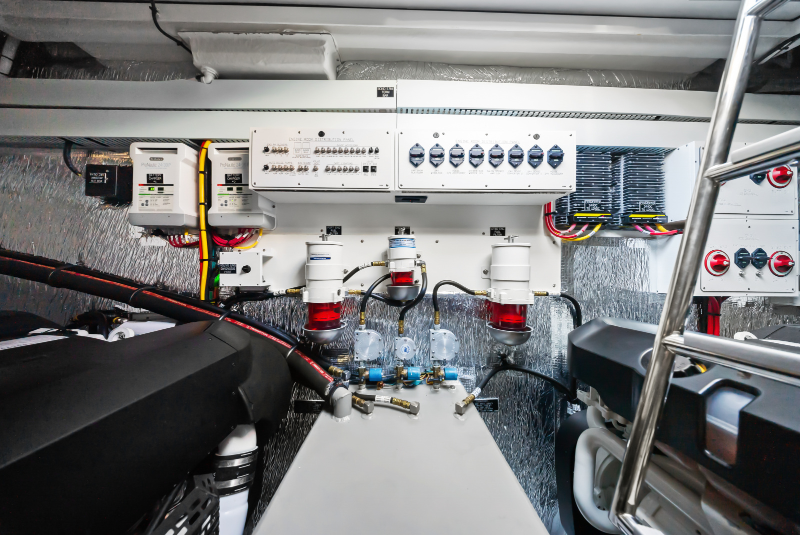 2025 Cruisers Yachts 50 Cantius