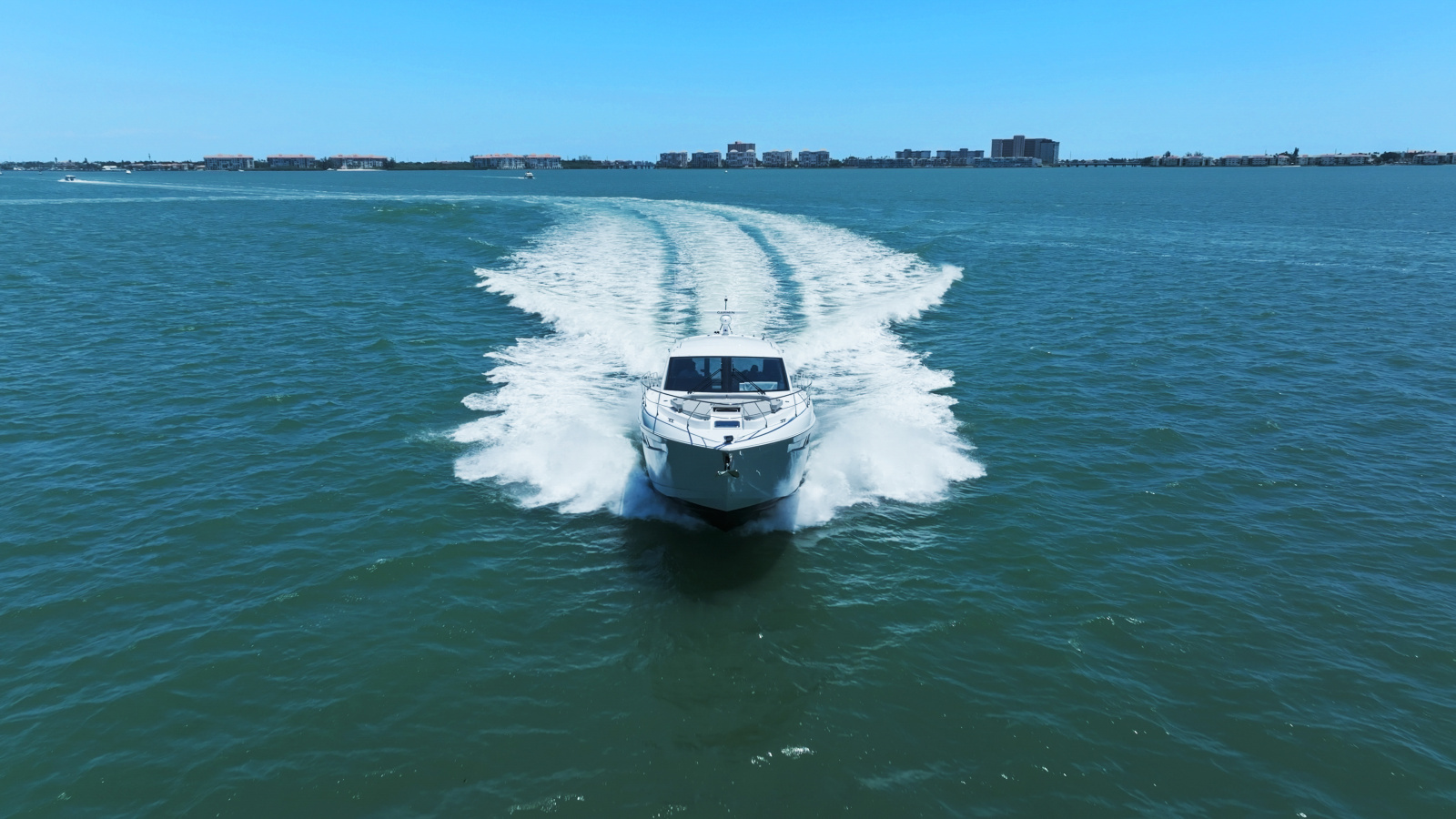 2025 Cruisers Yachts 50 Cantius