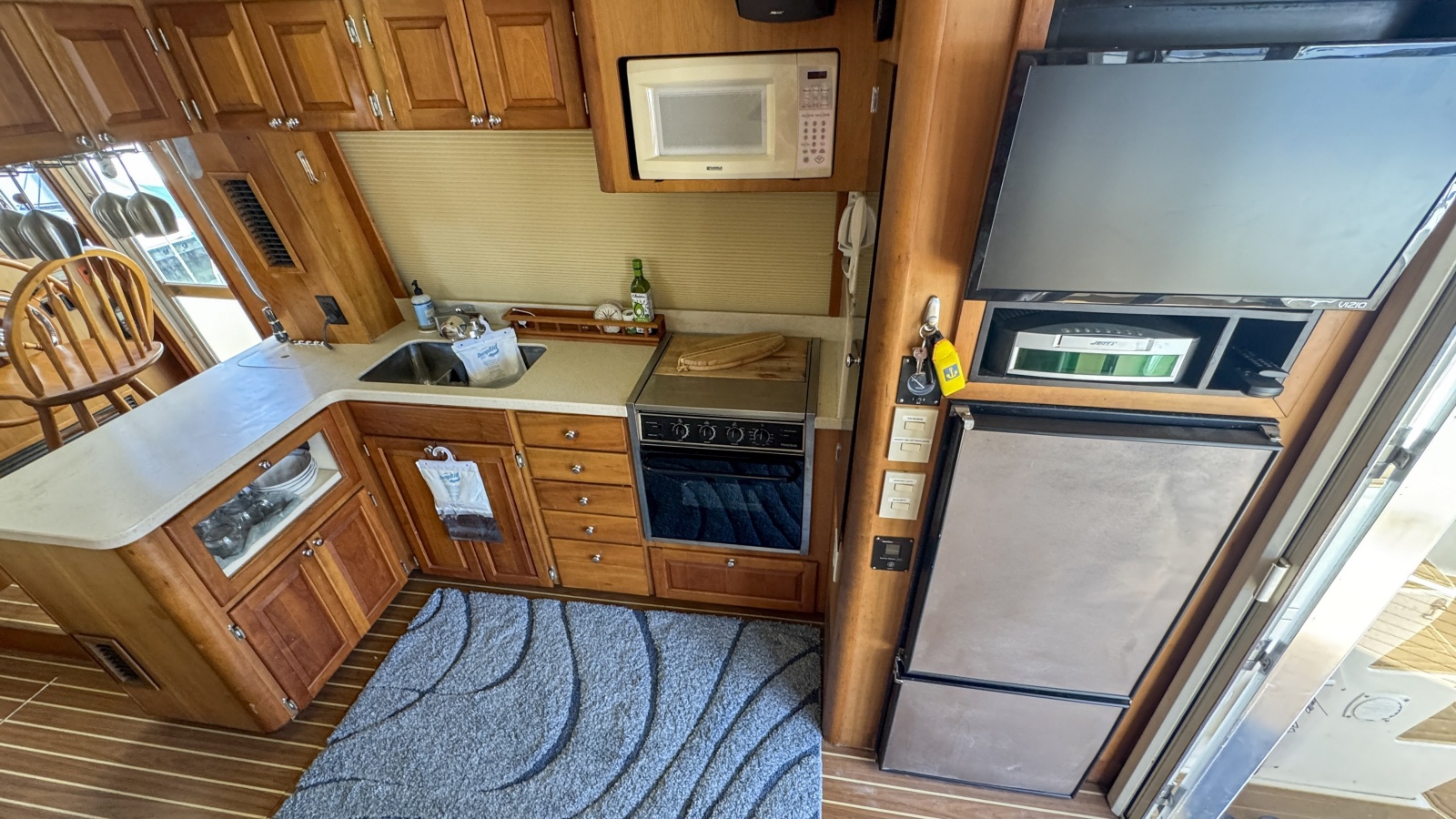 40' 2004 Mainship 400 Trawler