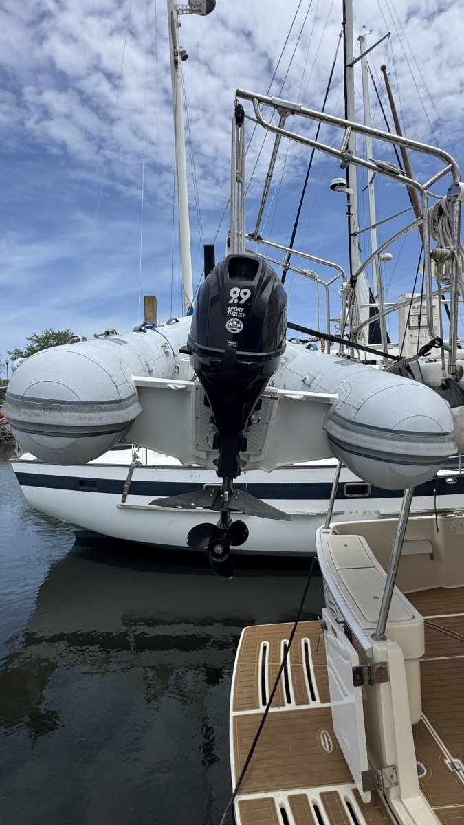 40' 2004 Mainship 400 Trawler