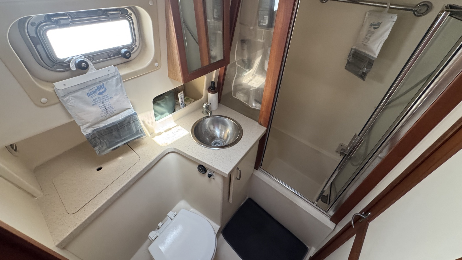 40' 2004 Mainship 400 Trawler