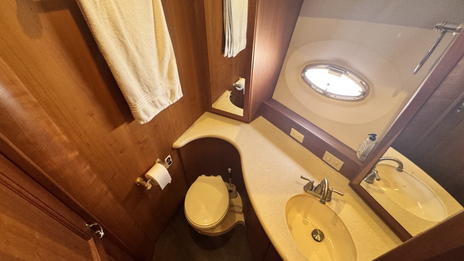 Guest Ensuite Head