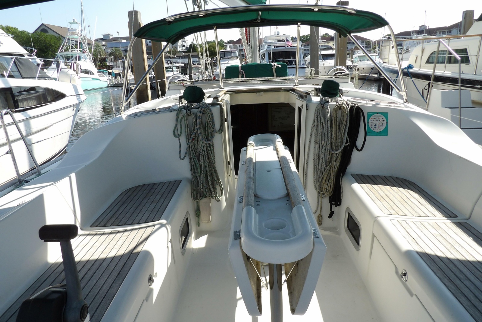 2002 Beneteau 473